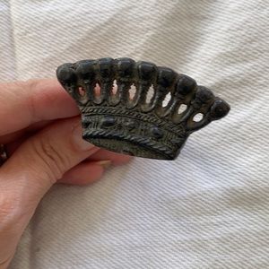 Set of 8 Crown Metal Napkin Rings